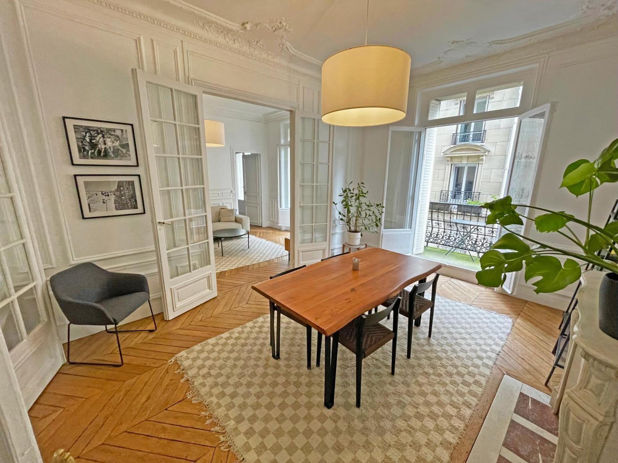 Ferienwohnung Magnifique T4 Proche Proche Arc De Triomphe Et Champs Elysees Paris Exterior foto